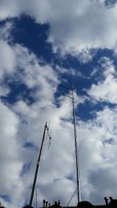 104.40FM of 105.20FM HITS