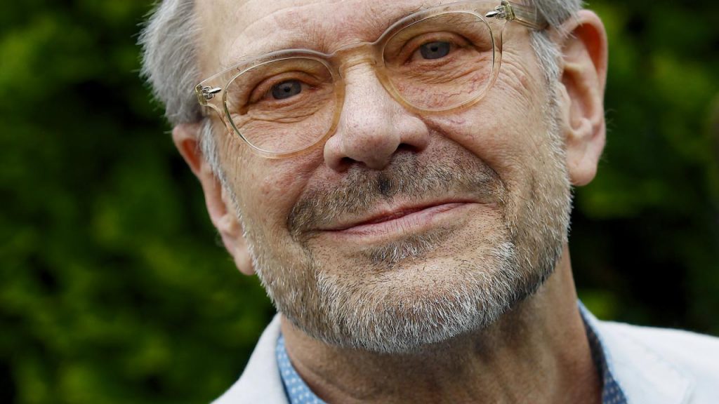 Rob de nijs (76) doet t nog prima na val van podium. – EtherPiraten.org